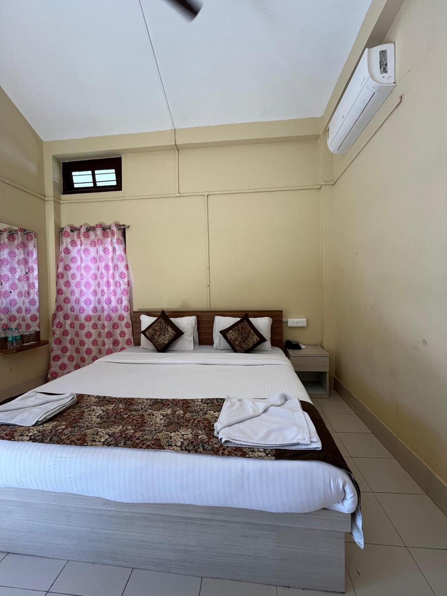 Jironi Resort Tezpur Exterior photo
